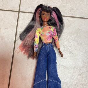 Barbie Happenin Hair Christie 1999